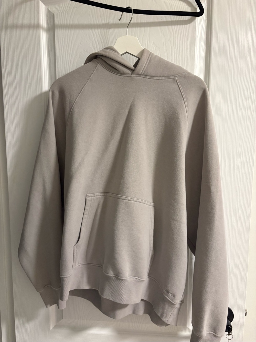 Aritzia Sweatfleece Mega Pullover Hoodie